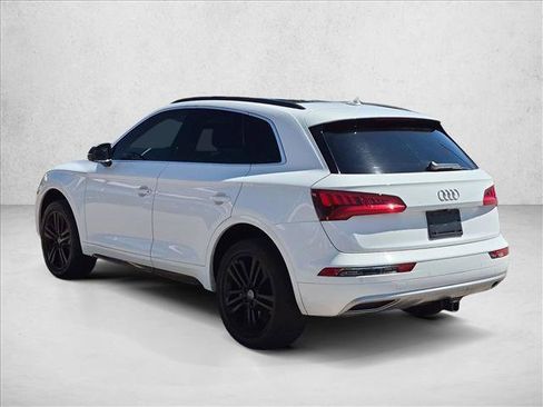 Used 2018 Audi Q5 2.0T Premium Plus w/ Premium Plus Package AWD/4WD image 7
