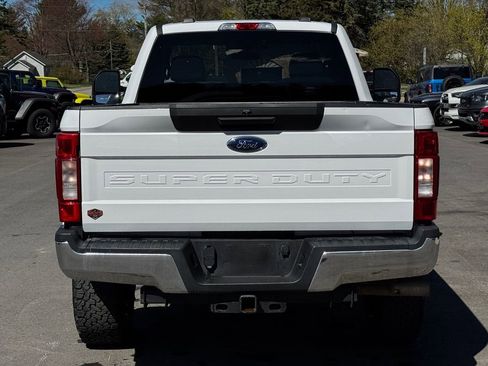 Used 2022 Ford F250 XLT AWD/4WD image 4