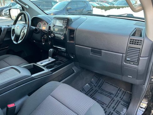 Used 2014 Nissan Titan SV w/ SV Value Truck Package image 26