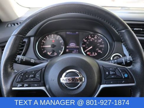Used 2020 Nissan Rogue SL image 21