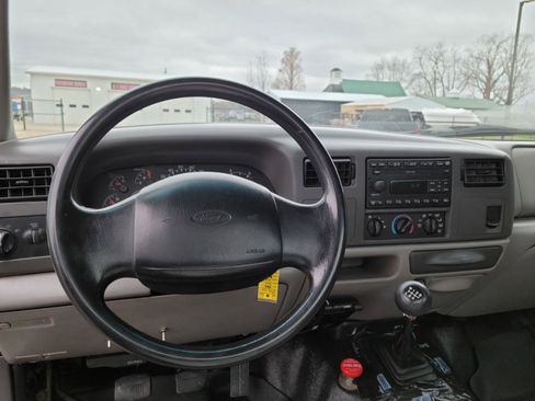 Used 1999 Ford F350 XL RWD image 9