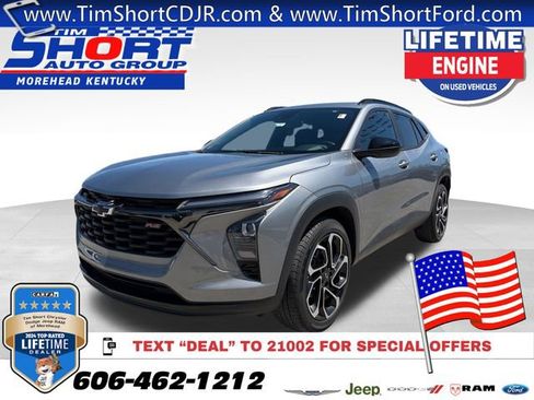 Used 2024 Chevrolet Trax RS w/ Sunroof Package FWD image 1
