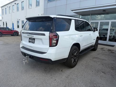 Used 2023 Chevrolet Tahoe Z71 w/ Luxury Package AWD/4WD image 3