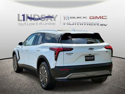 Used 2024 Chevrolet Blazer EV LT AWD/4WD image 4