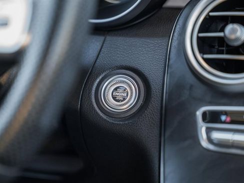 Used 2021 Mercedes-Benz GLC 43 AMG 4MATIC image 27