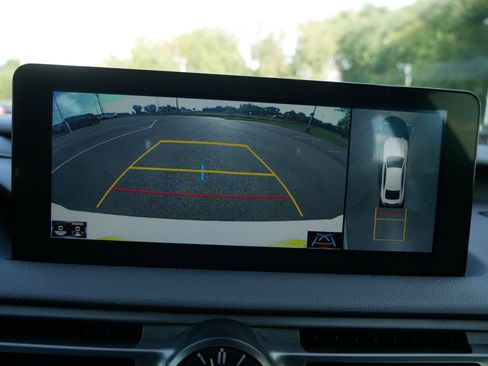 Used 2024 Lexus IS 500 image 29