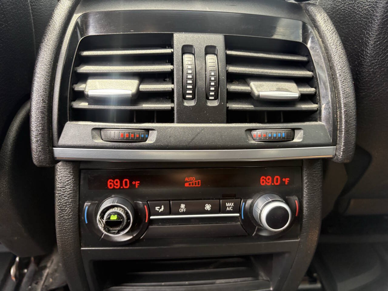 Used 2015 BMW X5 xDrive35i AWD/4WD image 25