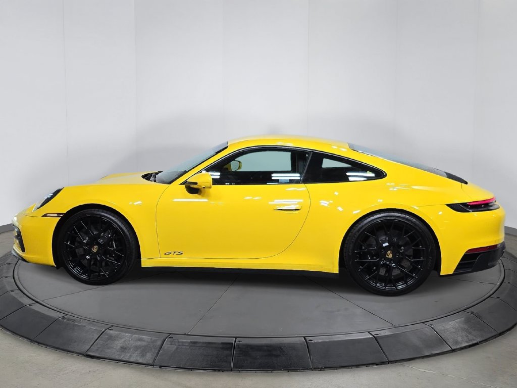 Certified 2023 Porsche 911 Carrera GTS RWD image 2