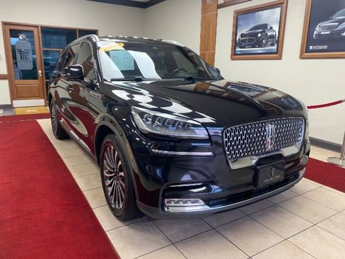 Used 2020 Lincoln Aviator Reserve w/ Elements Package Plus image 7