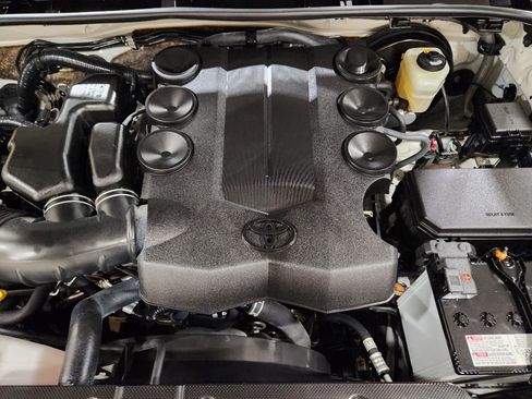 Used 2023 Toyota 4Runner Limited image 52