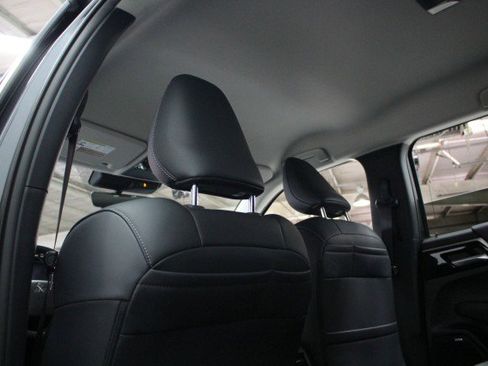 New 2026 Mitsubishi Outlander SE image 23