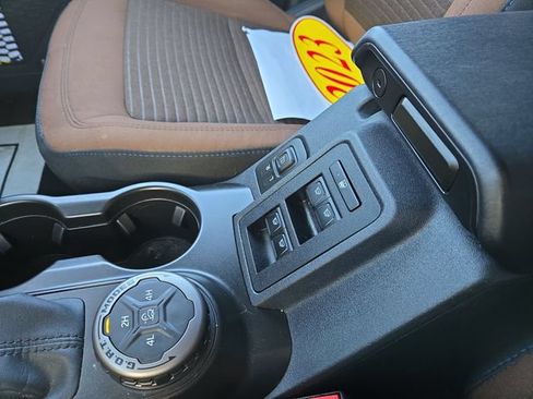 Used 2023 Ford Bronco Outer Banks AWD/4WD image 25