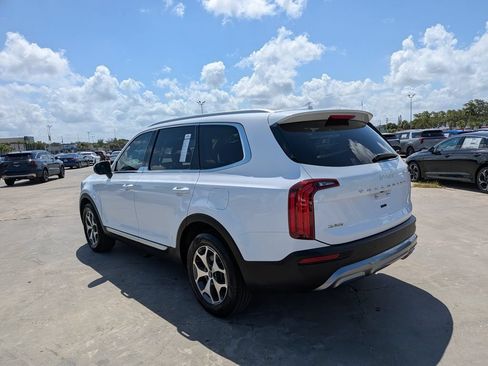 Certified 2022 Kia Telluride EX FWD image 6