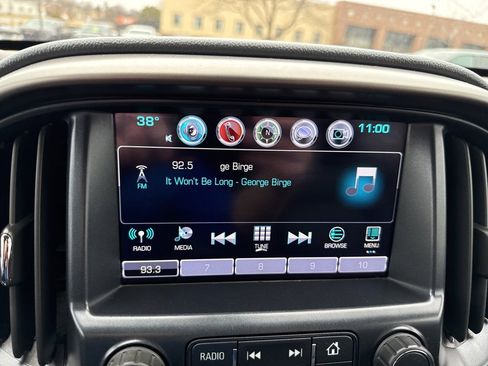 Used 2018 Chevrolet Colorado Z71 image 10