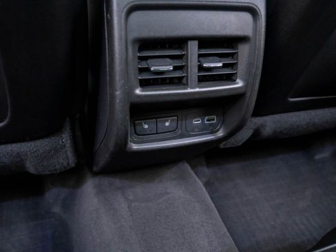 Used 2020 Cadillac XT4 Sport w/ Cold Weather Package image 20