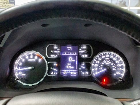 Used 2019 Toyota Tundra Limited image 13