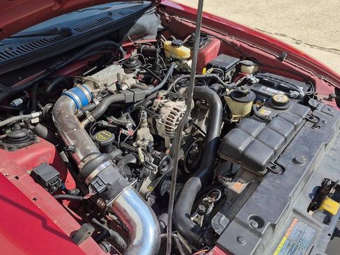 Used 2002 Ford Mustang GT RWD image 46