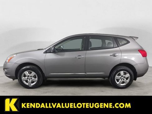 Used 2013 Nissan Rogue S AWD/4WD image 2