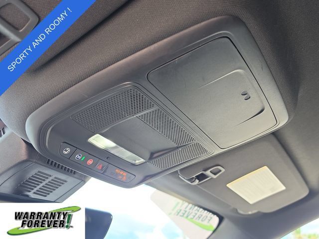 Used 2025 Chevrolet Equinox LT w/ Convenience Package II FWD image 28