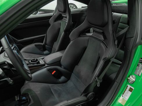 Used 2026 Porsche 911 GTS image 22