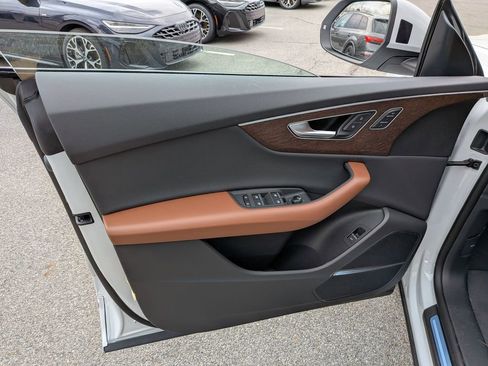 New 2026 Audi Q8 Premium AWD/4WD image 7