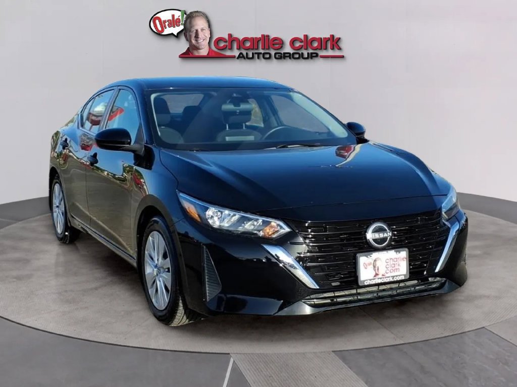 Used 2025 Nissan Sentra S FWD image 8