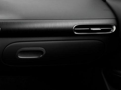 New 2026 Genesis GV60 AWD image 29
