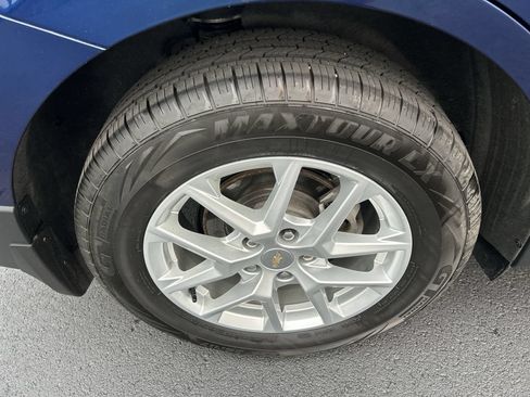 Used 2022 Chevrolet Equinox LT AWD/4WD image 9