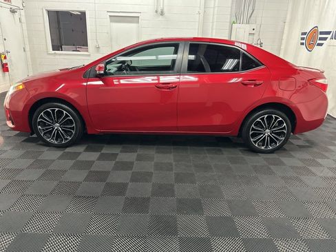 Used 2015 Toyota Corolla S image 6
