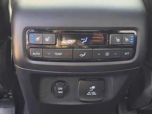 Used 2023 Hyundai Palisade Calligraphy image 11