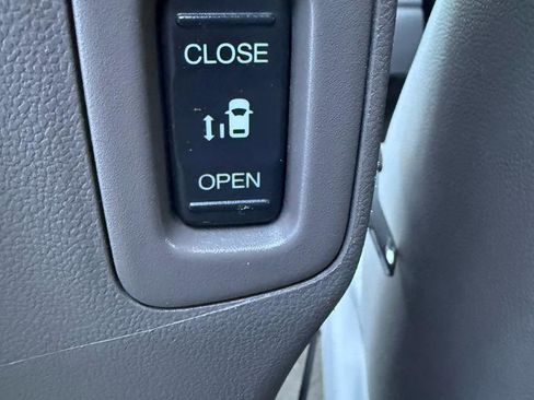 Used 2016 Honda Odyssey EX-L image 30
