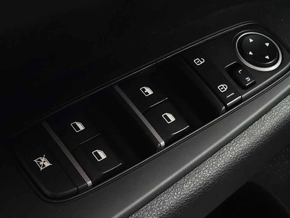 Used 2024 Kia Forte LXS w/ LXS Technology Package FWD image 27