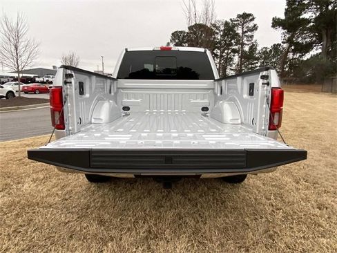 Certified 2019 Ford F150 Lariat w/ Equipment Group 502A Luxury image 5