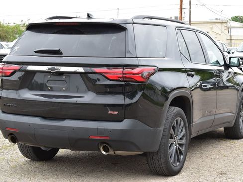 Used 2022 Chevrolet Traverse RS FWD image 5