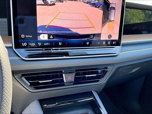 New 2026 Volkswagen Tiguan SEL R-Line image 16