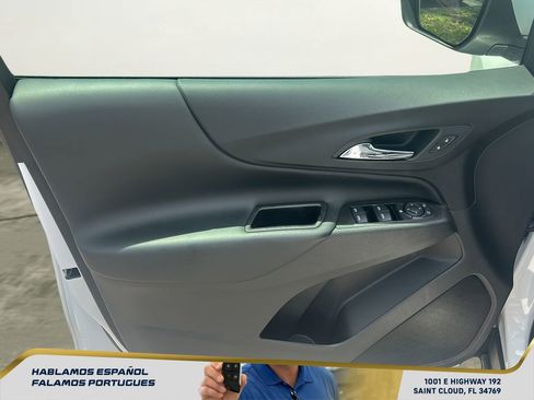 Used 2022 Chevrolet Equinox LT w/ LPO, Cargo Package FWD image 10