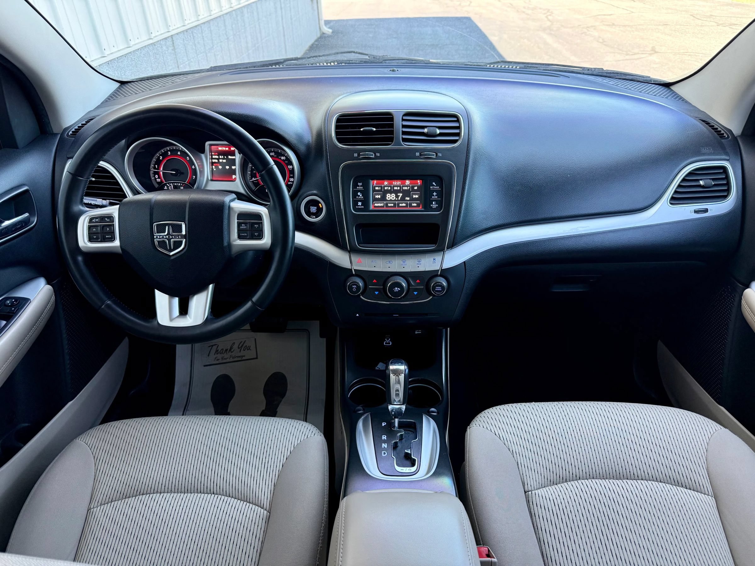 Used 2017 Dodge Journey SXT w/ Premium Group FWD image 17