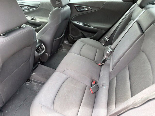 Used 2023 Chevrolet Malibu LT FWD image 17