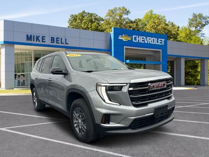 Used 2025 GMC Acadia Elevation