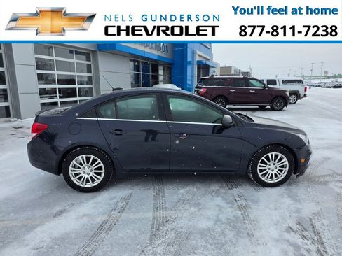 Used 2016 Chevrolet Cruze Eco image 7