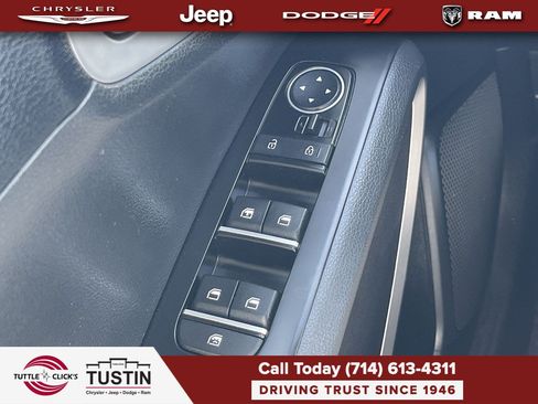 Used 2025 Kia Soul LX w/ LX Technology Package FWD image 22