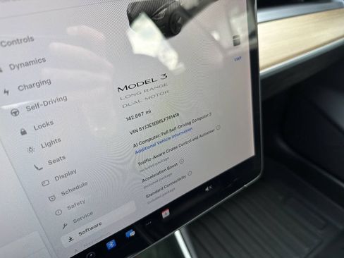 Used 2020 Tesla Model 3 Long Range AWD/4WD image 25