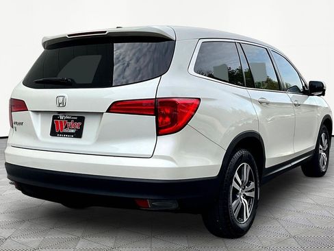 Used 2018 Honda Pilot EX image 6