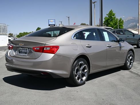 Used 2023 Chevrolet Malibu LT FWD image 5