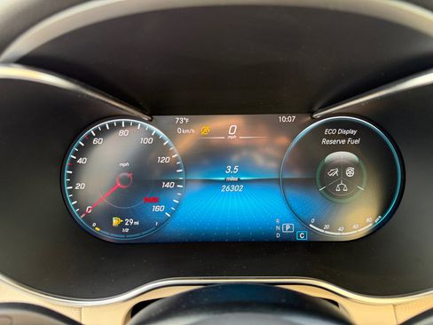 Used 2022 Mercedes-Benz GLC 300 w/ Premium Package Lite image 24