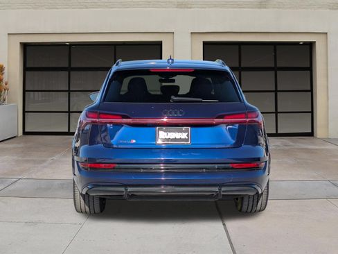 Used 2022 Audi e-tron S Premium Plus AWD/4WD image 5