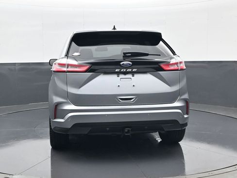 Used 2022 Ford Edge ST-Line w/ Class II Trailer Tow Package AWD/4WD image 6