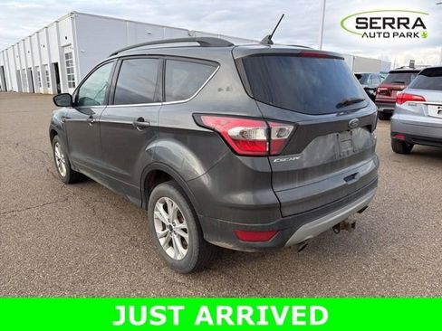 Used 2018 Ford Escape SEL image 4