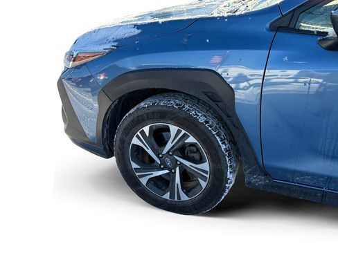 Used 2024 Subaru Crosstrek 2.0i Premium image 9