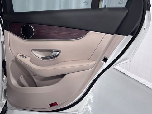 Certified 2022 Mercedes-Benz GLC 300 4MATIC image 27